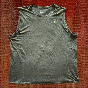OLD NAVY Men’s Dry Fit Cut Off Tee